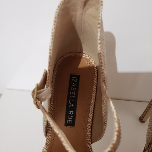 Cute sandal - Picture 2 of 4